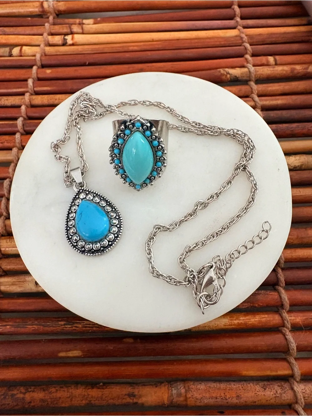 Faux Turquoise Teardrop Necklace Matching Ring Silver Tone Size 7 18”-20”